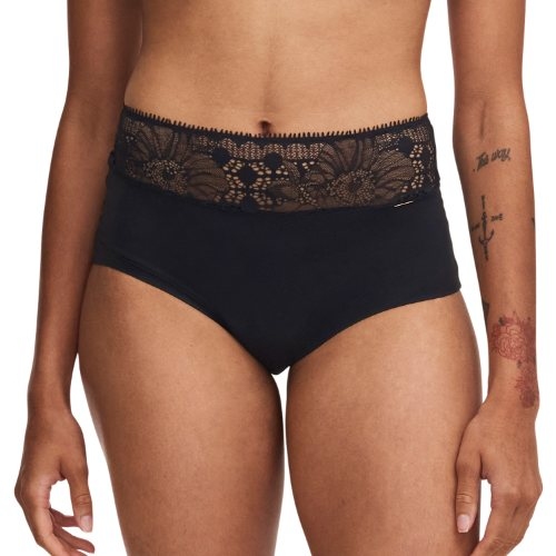 Chantelle Day to Night black period panty