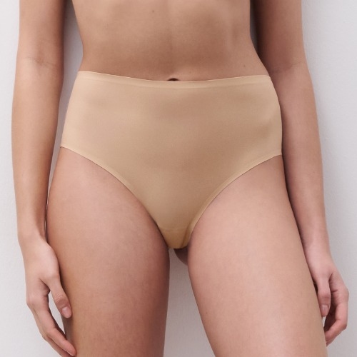 Chantelle SoftStretch skin thong