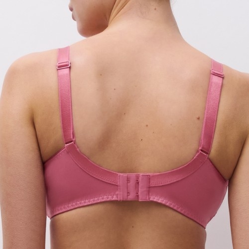 Chantelle Every Curve pink wireless bra