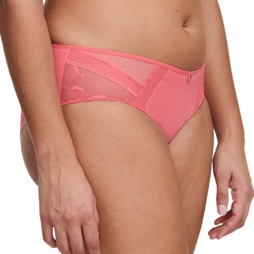 Chantelle True Lace coral short