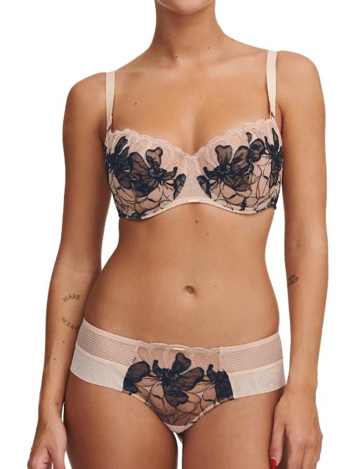 Chantelle Fleurs Signature beige non-padded bra