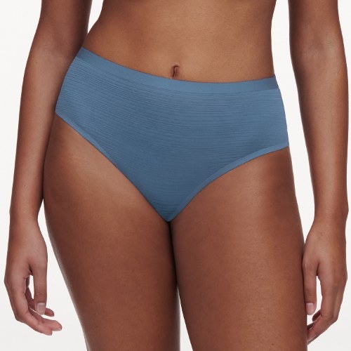 Chantelle SoftStretch skin thong
