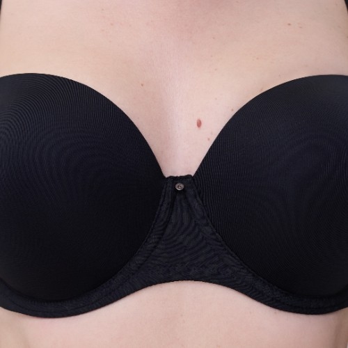 Chantelle Comfort black padded bra