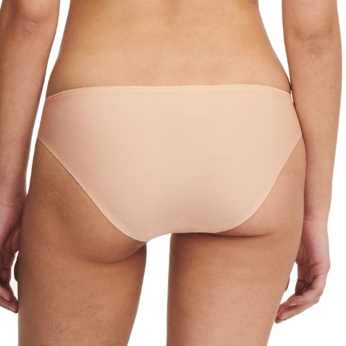 Chantelle Every Curve beige brief