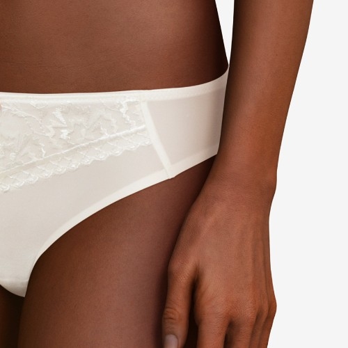 Chantelle Every Curve white brief