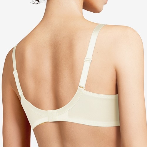 Chantelle Every Curve white non-padded bra