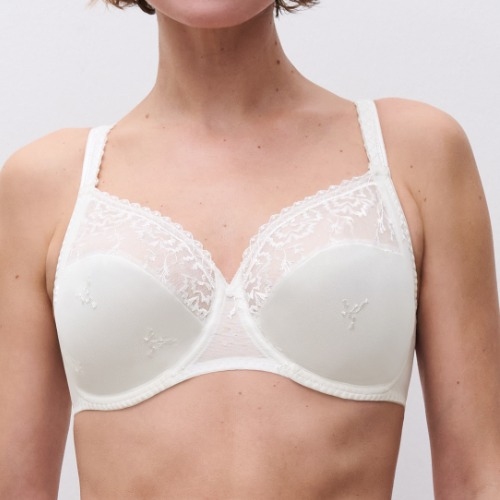 Chantelle Every Curve white non-padded bra