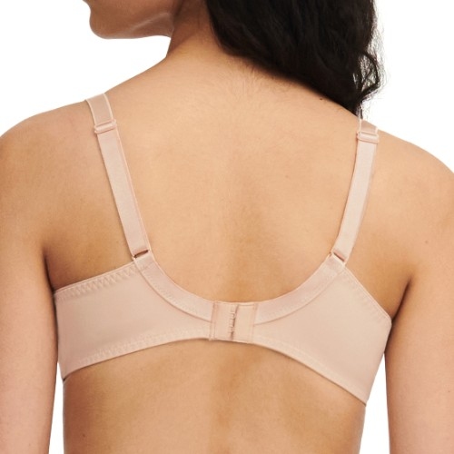 Chantelle Every Curve beige wireless bra