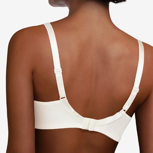 Chantelle Every Curve white wireless bra