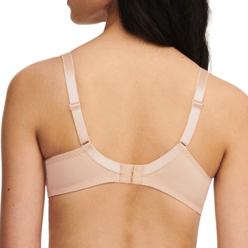 Chantelle Every Curve beige padded bra