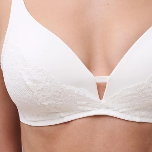 Chantelle Crush white wireless bra