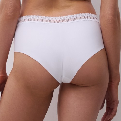 Chantelle Cozy Chic white short