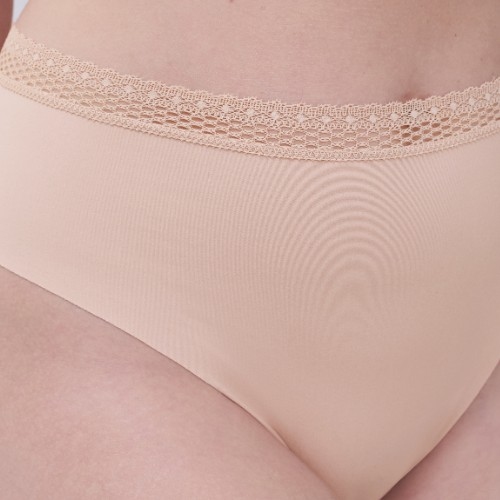Chantelle Cozy Chic skin high waist brief