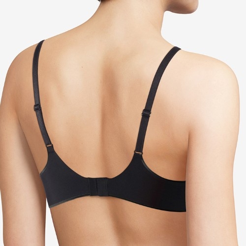 Chantelle Essentiall black push up bra