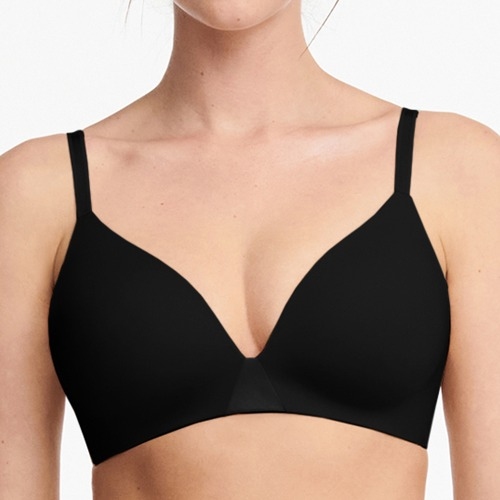Chantelle Essentiall black wireless bra