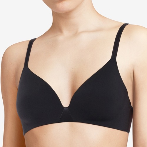 Chantelle Essentiall black wireless bra