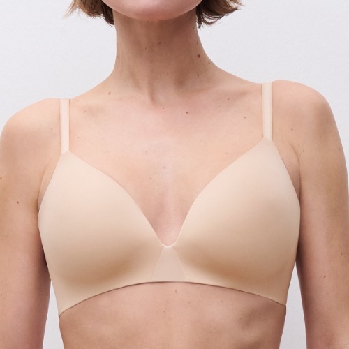 Chantelle Essentiall beige wireless bra