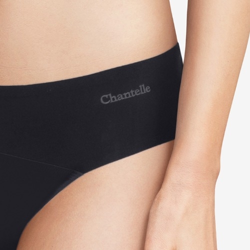 Chantelle Essentiall black short