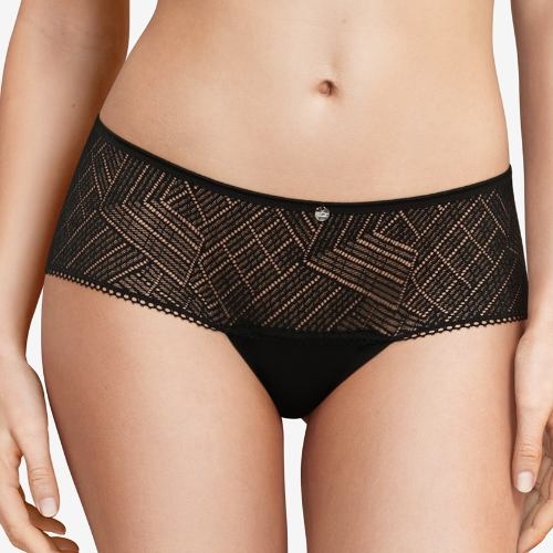 Chantelle Emma black short