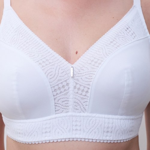 Chantelle Easy Support white wireless bra
