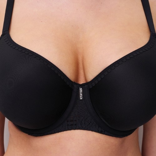 Chantelle Easy Support black padded bra