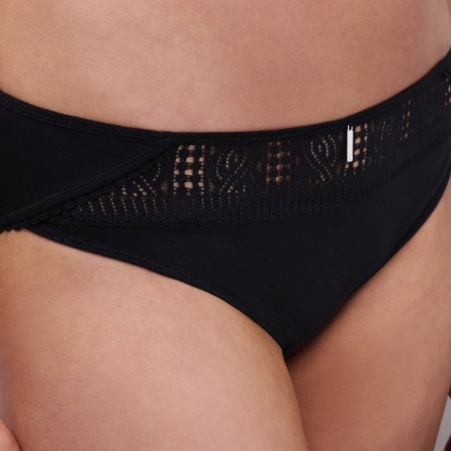 Chantelle Easy Support black brief