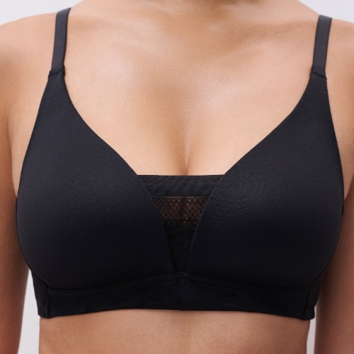 Chantelle Easy Bliss black wireless bra