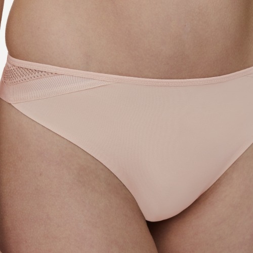 Chantelle Easy Bliss beige thong
