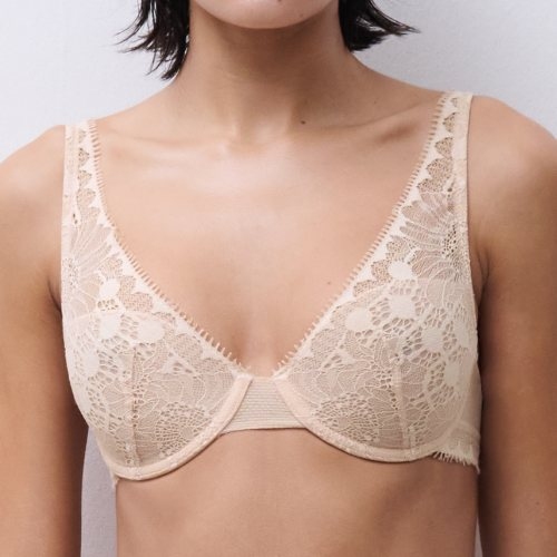 Chantelle Day to Night beige padded bra