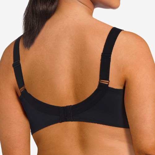 Chantelle Fete black non-padded bra