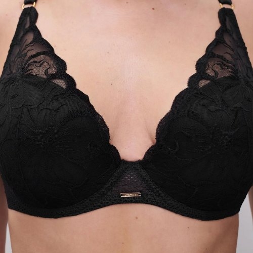 Chantelle Fleurs black padded bra
