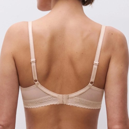 Chantelle  beige padded bra
