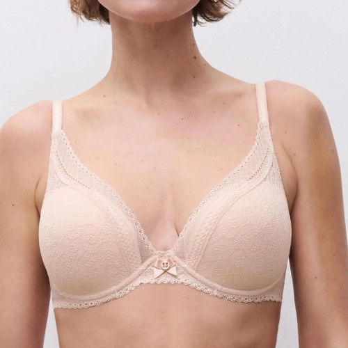 Chantelle  beige padded bra