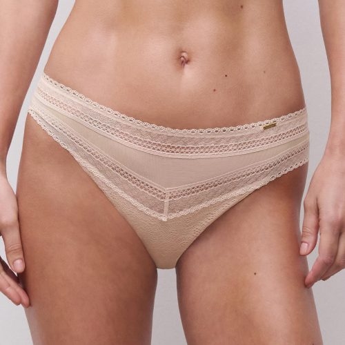 Chantelle Festivite beige brief