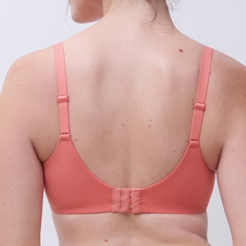 Chantelle Floral Touch coral padded bra