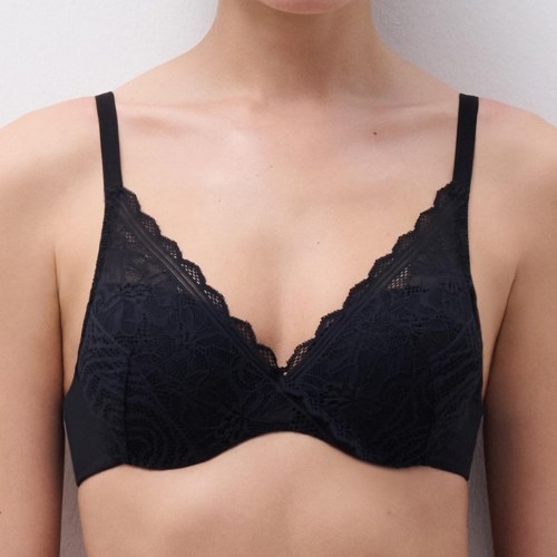 Chantelle Floral Touch black padded bra