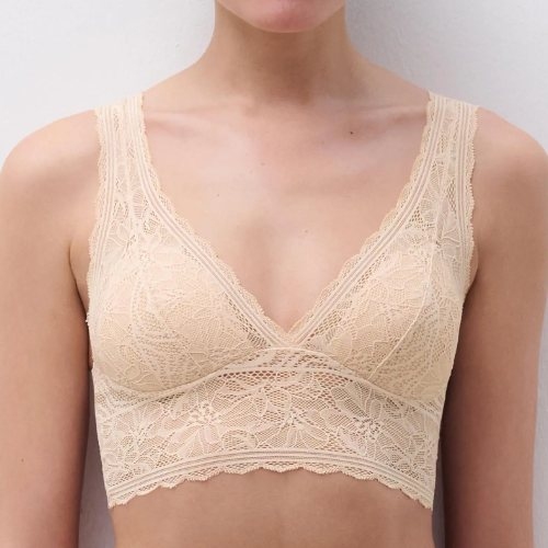 Chantelle Floral Touch beige wireless bra