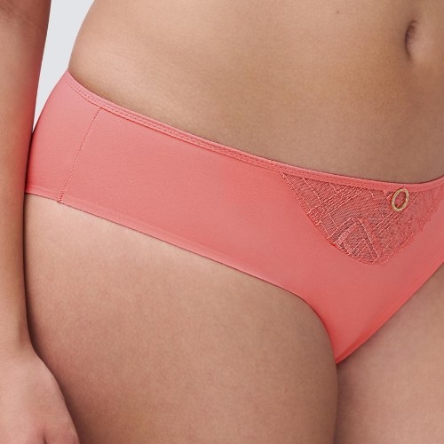 Chantelle Graphic Support coral brief