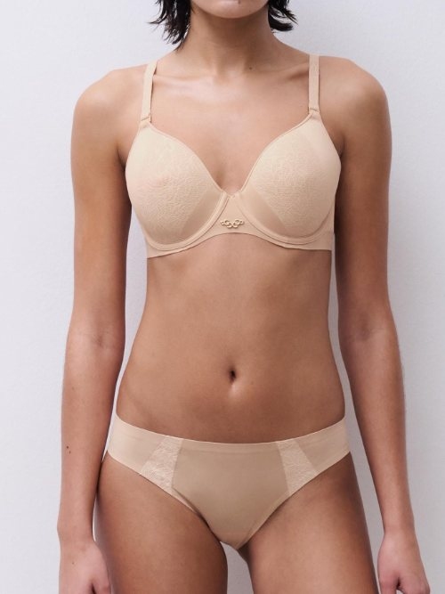 Chantelle Pure Lace beige padded bra