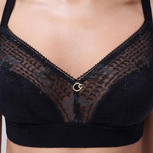 Chantelle Intrique black wireless bra