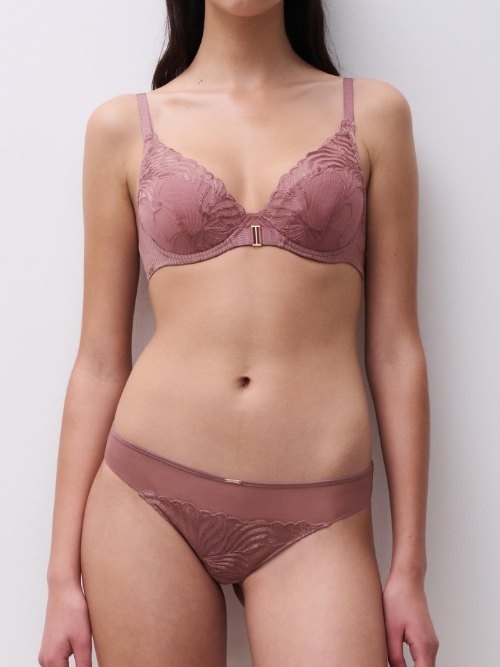 Chantelle Legend pink padded bra
