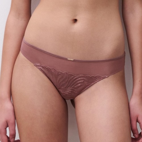 Chantelle Legend pink brief