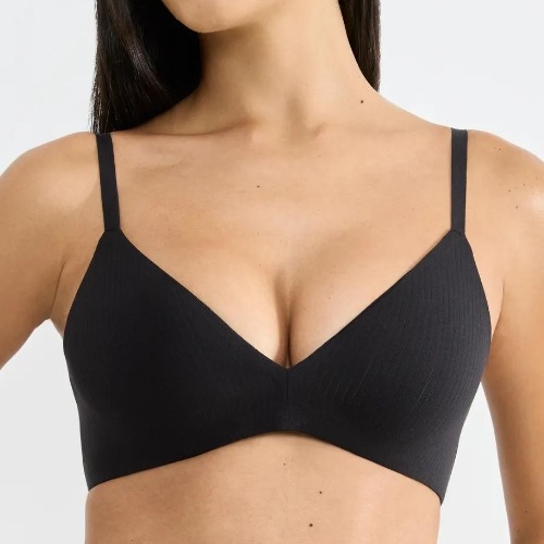 Sloggi Zero Feel black push up bra
