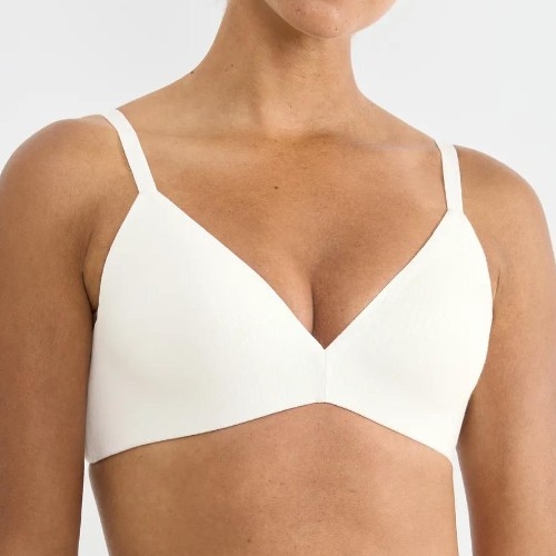 Sloggi Zero Feel white push up bra