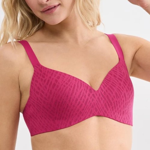 Sloggi Zero Feel Bliss red wireless bra