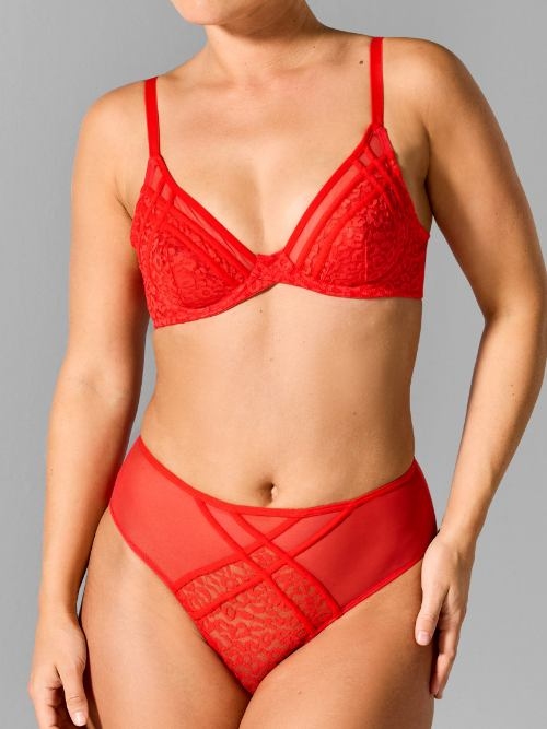 Sapph Charlotte red padded bra