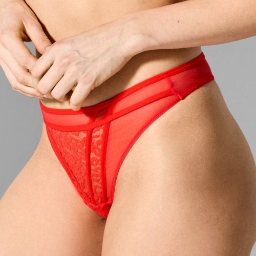 Sapph Charlotte red thong