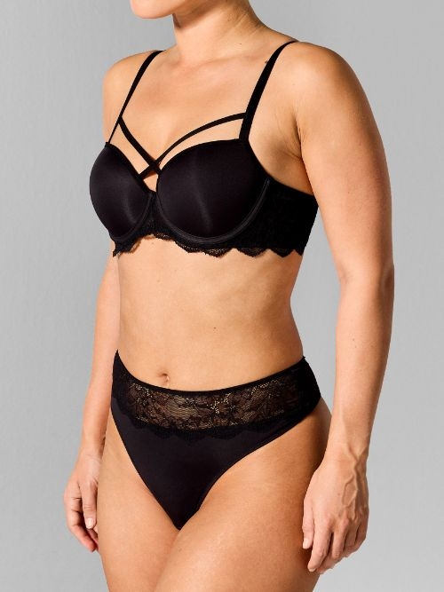 Sapph Fabulous black thong