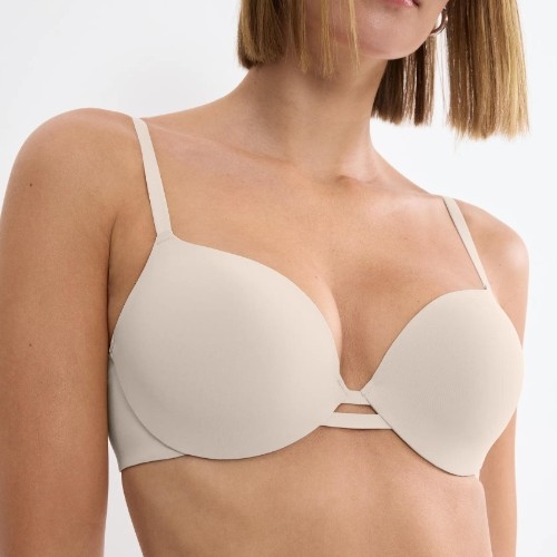 Triumph Body Make-Up Illusion beige padded bra