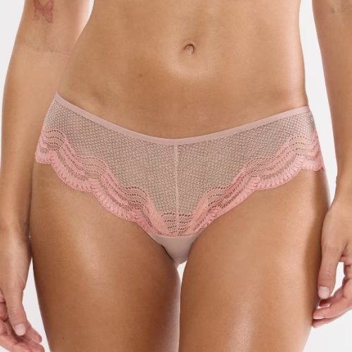 Triumph Comfort Glam sand short